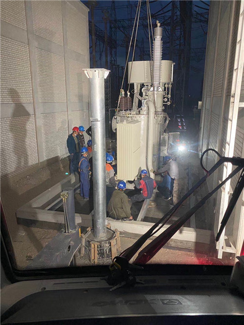 东兴市建筑工程类吊车租用介绍